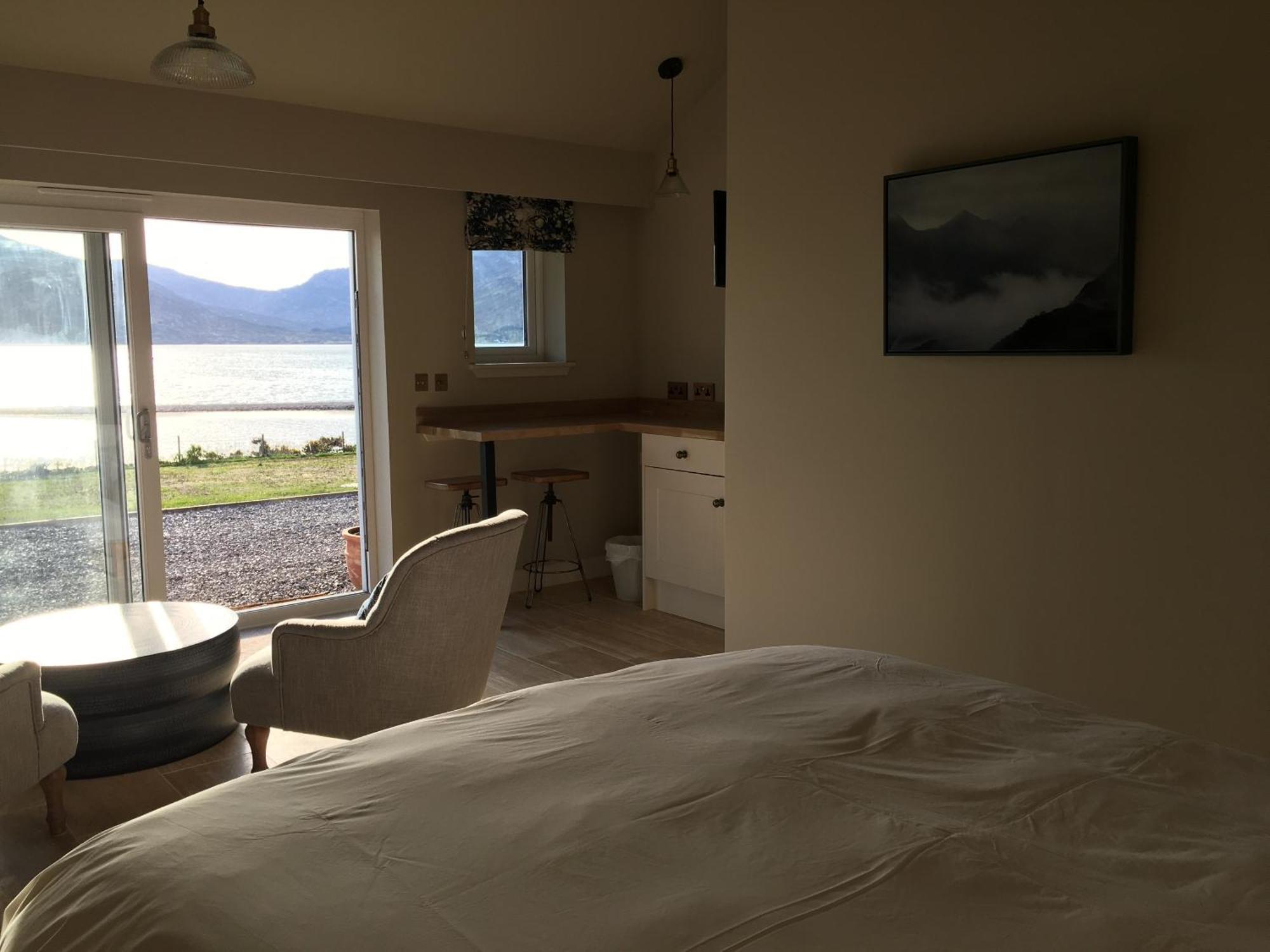 Kirkton Bay House Bed And Breakfast Кайл ъф Лохалш Екстериор снимка